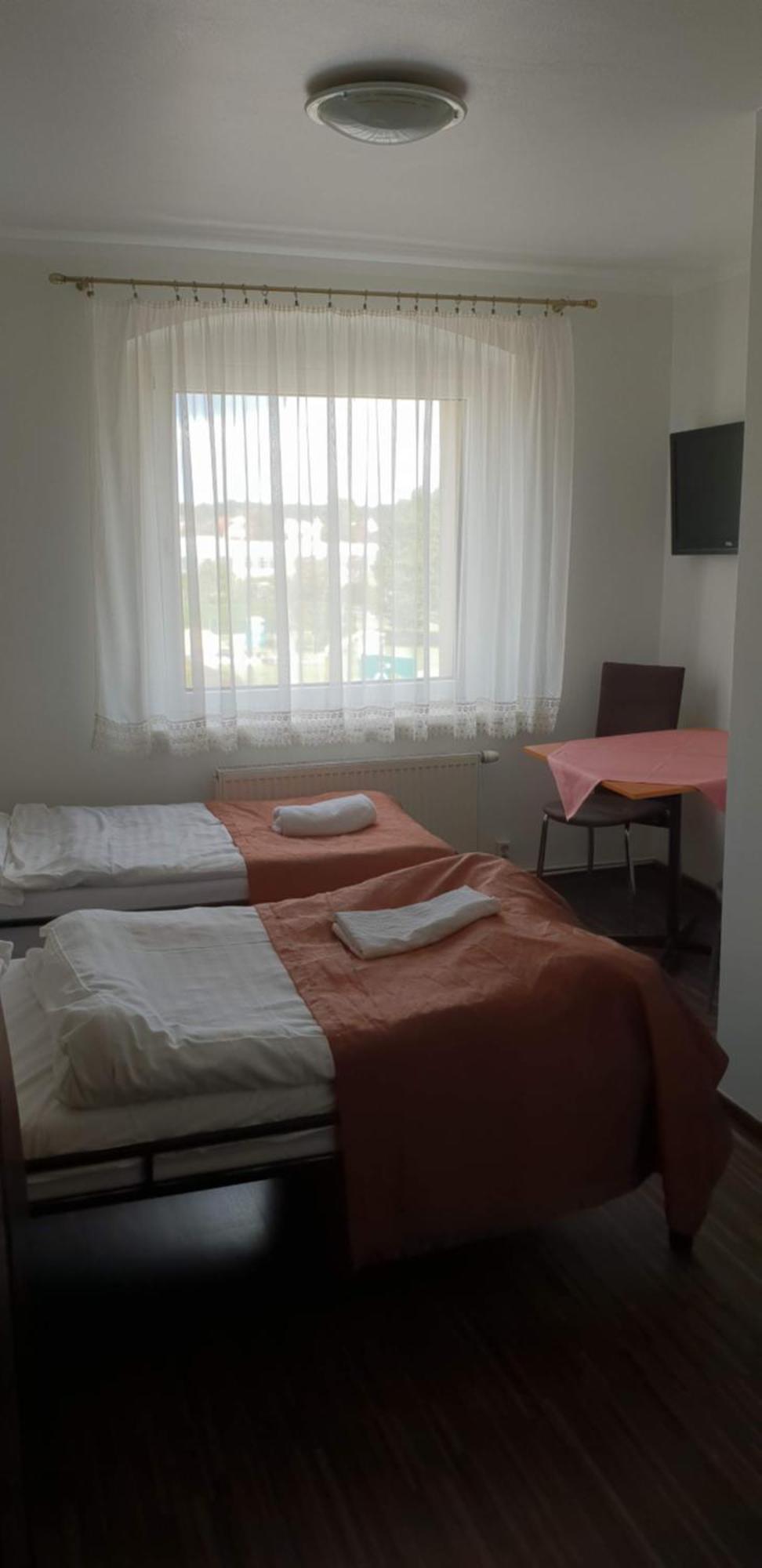 Restauracja I Noclegi Pod Sikorka Kobior Luaran gambar