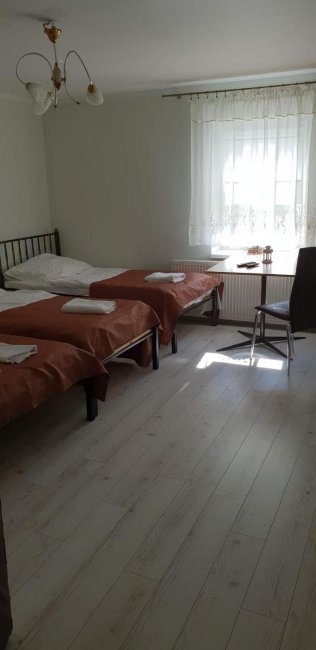 Restauracja I Noclegi Pod Sikorka Kobior Luaran gambar